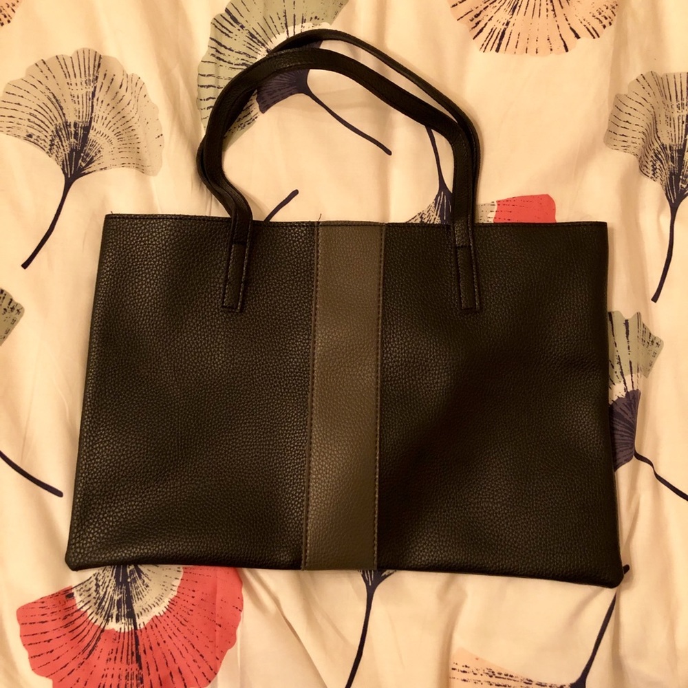 Vince Camuto Luck Tote